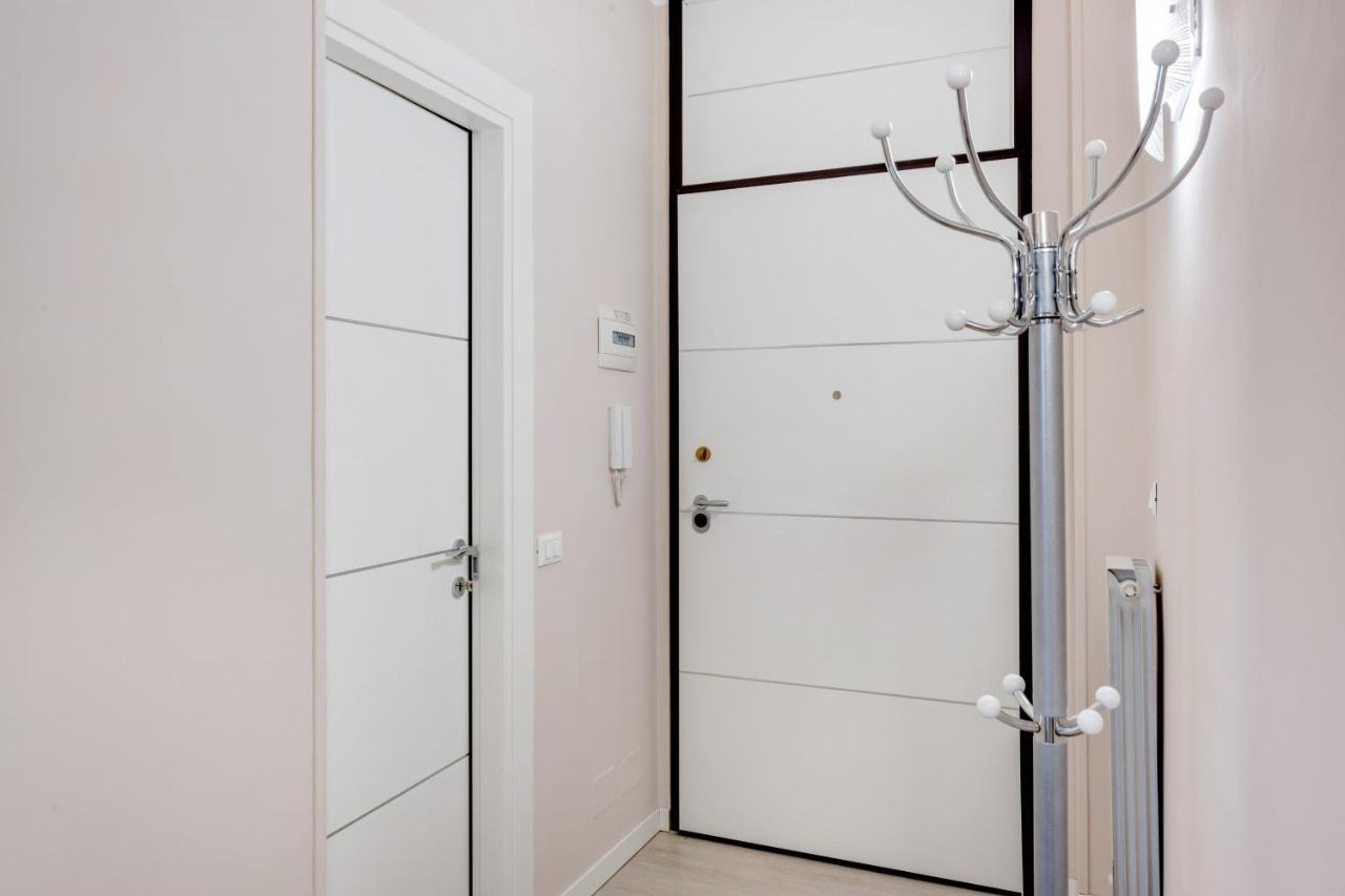 Luni Mare Bright Terrace Flat With Parking Apartment Marinella di Sarzana Exterior foto