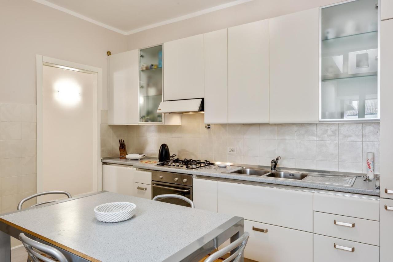 Luni Mare Bright Terrace Flat With Parking Apartment Marinella di Sarzana Exterior foto